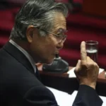 Fujimori se aproxima da presidência do Peru e Sánchez convoca protesto
