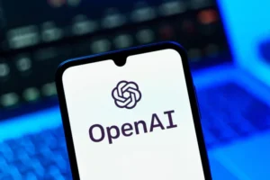 Funcionários sabem que OpenAI não tem plano de negócios, diz autora de livro sobre a empresa