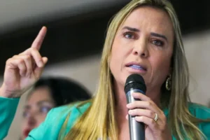 Governadora do DF recebe alta após apresentar quadro de pneumotórax