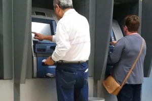 Governo lança Desenrola para quem paga as contas em dia; confira as regra