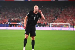 Haaland marca dois, Noruega vence Senegal e avança na Copa