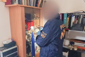 Homem é preso após confessar que cozinhava restos mortais humanos