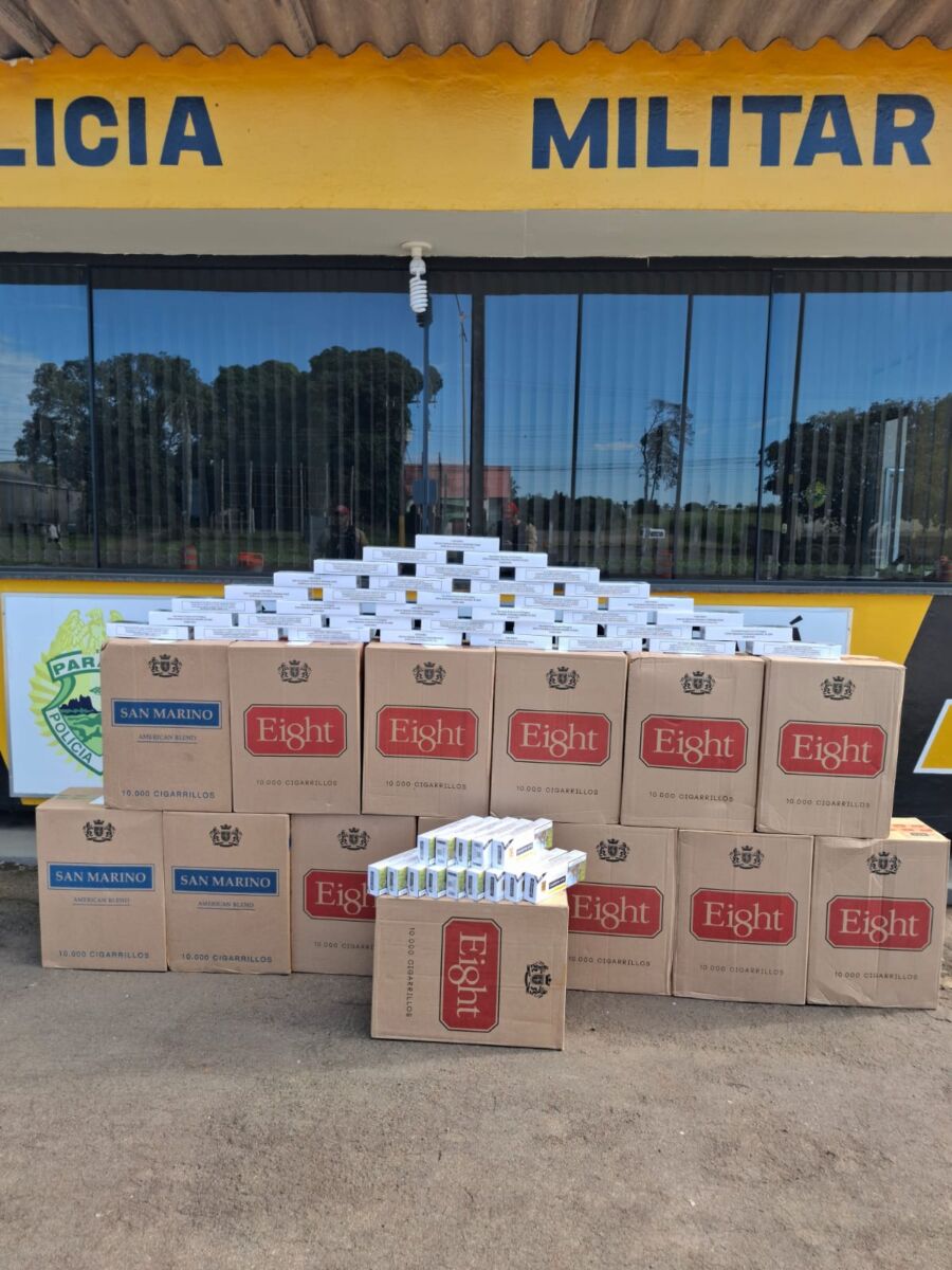 Homem é preso carregando mais de 7 mil maços de cigarros contrabandeados do Paraguai na PR-323