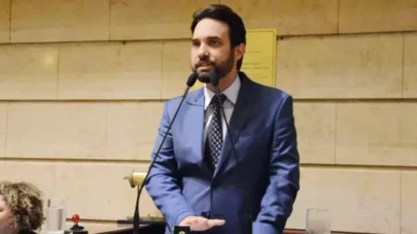 Jairinho admite que dava 'bandas' em Henry, mas nega agressões e tortura