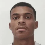 Jogador de 20 anos sofre parada cardíaca durante treino e vai para UTI