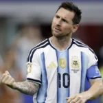 Lionel Messi é o Michael Jordan do futebol, diz Xavi a periódico americano