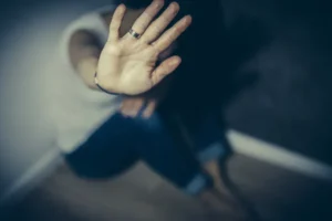 Mãe de vítima de estupro diz que foi coagida por pais dos envolvidos