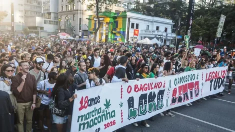 Marcha da Maconha pede regulamentação e critica guerra às drogas