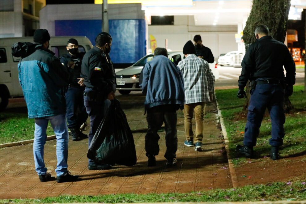 Maringá tem 1 vaga na rede de acolhimento para cada 4 pessoas em situação de rua