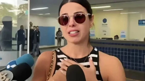 Médicos detalham caso após filho de Sthefany Brito golfar sangue