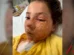 Menina de 10 anos sofre queimaduras no rosto após fazer desafio do TikTok