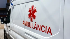 Menina de 2 anos cai de prédio no ABC; mãe é presa por abandono de incapaz