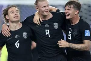 Messi faz história, Haaland brilha e temporal marca o 12º dia da Copa