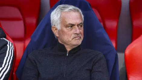 Mourinho quebra o silêncio: "Amo o Real Madrid, por isso é que vou volto"