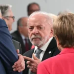 'Não se metam nas eleições do Brasil', diz Lula em reação a Trump