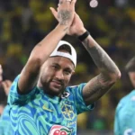 Neymar fica de fora de amistoso contra o Egito para seguir tratamento