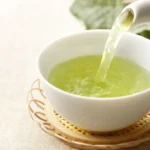 O que acontece com seu corpo ao tomar chá verde todos os dias?