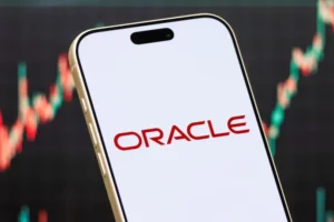 Oracle corta 21 mil empregos e intensifica aposta em IA