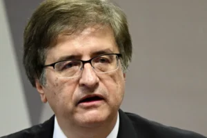 PGR pede a Moraes envio do inquérito da 'Abin paralela' para a primeira instância