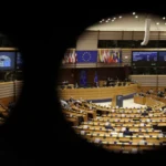 Parlamento Europeu aprova avanço do euro digital e mira Visa e Mastercard