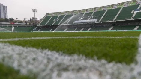 Polícia apura denúncia de estupro de criança de 4 anos dentro do Palmeiras