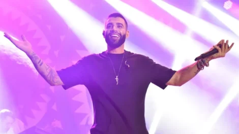 Prefeito chama Gusttavo Lima de 'ladrão' após show cancelado; cantor alega 'caganeira'