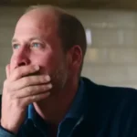 Príncipe William usa disfarces para frequentar bares e acompanhar jogos de futebol, diz jornal