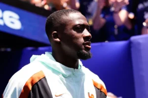 Real Madrid anuncia contratação de zagueiro da seleção francesa na Copa