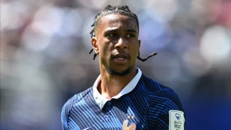 Real Madrid quer tirar Olise do Bayern e estuda oferta acima de R$ 1 bilhão