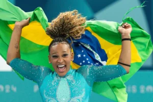 Rebeca Andrade vai à final do Pan de ginástica em retorno às competições
