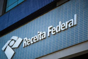 Receita publica lista de devedores contumazes com 2 empresas