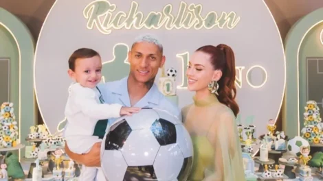 Richarlison rebate critica ao nome do filho: 'Não vai precisar trabalhar'