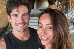 Sabrina Sato e Nicolas Prattes anunciam gravidez: 'O amor floresceu'
