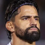 Santos acerta a rescisão de contrato com o volante Tomás Rincón