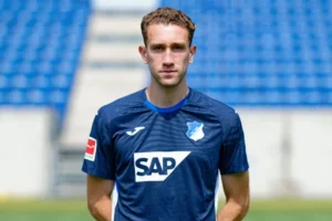 São Paulo abre conversas com Arthur Chaves, zagueiro do Hoffenheim