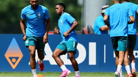 Sem Neymar, Brasil finaliza preparação para estreia na Copa no sábado