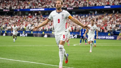 Show de Kane e Bellingham dão vitória da Inglaterra frente à Croácia
