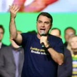 TCU arquiva representação de Flávio Bolsonaro contra ex-nora de Lula