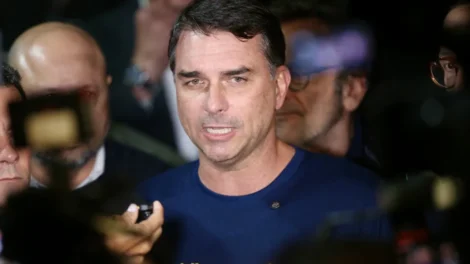 TCU arquiva representação de Flávio sobre ex-nora de Lula e diz que faltam 'indícios mínimos'