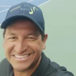 Técnico brasileiro de tênis está em coma na França e família faz vaquinha