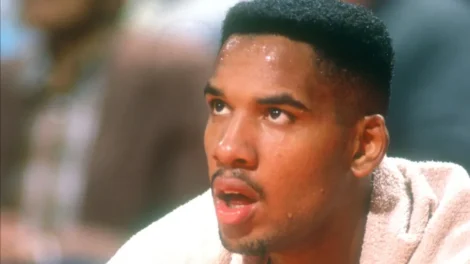 Tricampeão da NBA com time lendário dos Bulls morre aos 59 anos