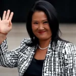 Urnas fecham no Peru, e boca de urna aponta empate técnico entre Keiko e Sánchez