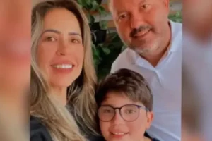 Vereador, esposa e filho morrem em colisão de carro com caminhão no interior de Goiás