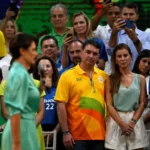 Acionada após crise com Michelle, mulher de Flávio Bolsonaro foi denunciada no caso da 'rachadinha'