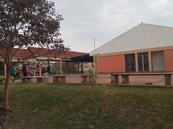 Aluno tem parada cardíaca e morre em colégio de Maringá durante aula de educação física