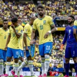 Ancelotti testa surpresa no lugar de Paquetá contra a Noruega