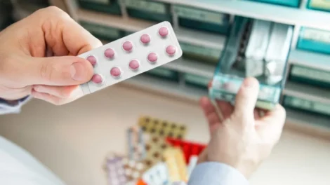 Anvisa aprova medicamentos pediátricos para lúpus e esclerose múltipla