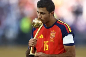 Argentinos detonam Fifa: "Dar a Bola de Ouro a Rodri é quase um insulto"