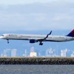 Aviões da Delta Air Lines entram em rota de colisão em aeroporto dos EUA