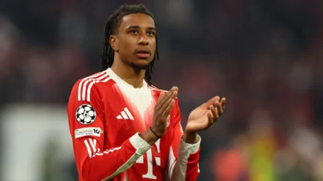 Bayern descarta vender Olise e avalia renovar com salário de R$ 150 milhões